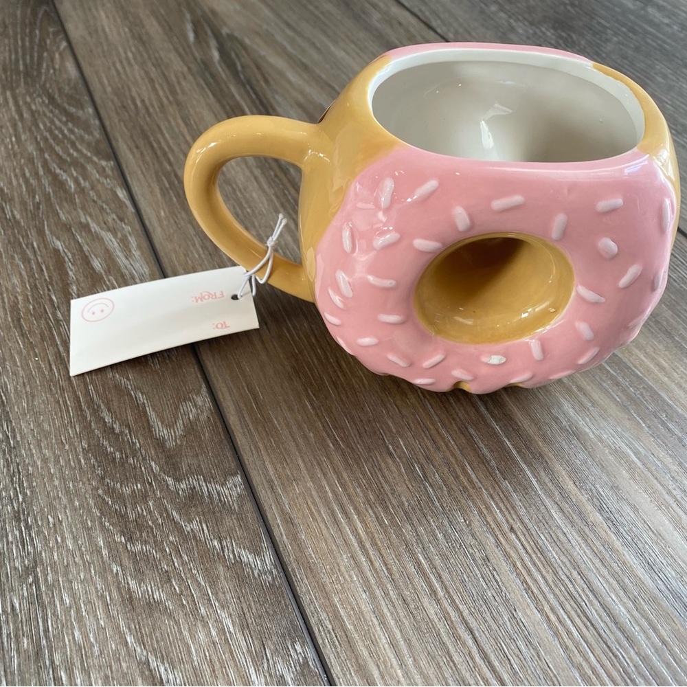 Ceramic Donut Mug - Delicious Glaze Doughnut Mug by Sheffield homes. - Picture 5 of 10